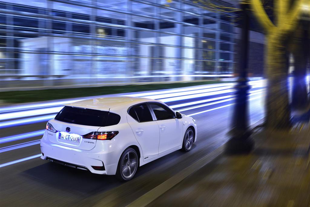 2014 Lexus CT 200h