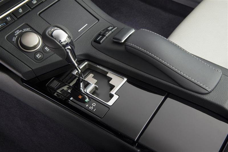 2014 Lexus ES 300h