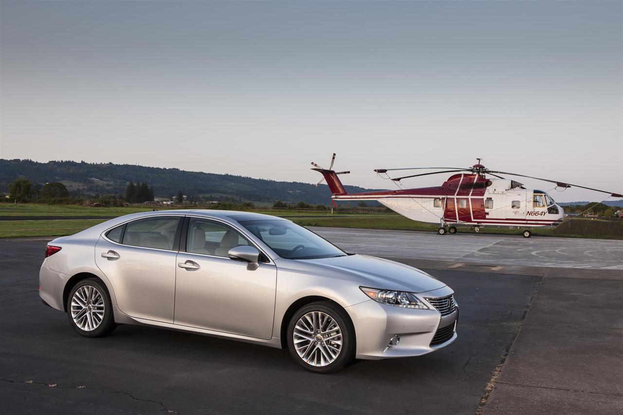 2015 Lexus ES