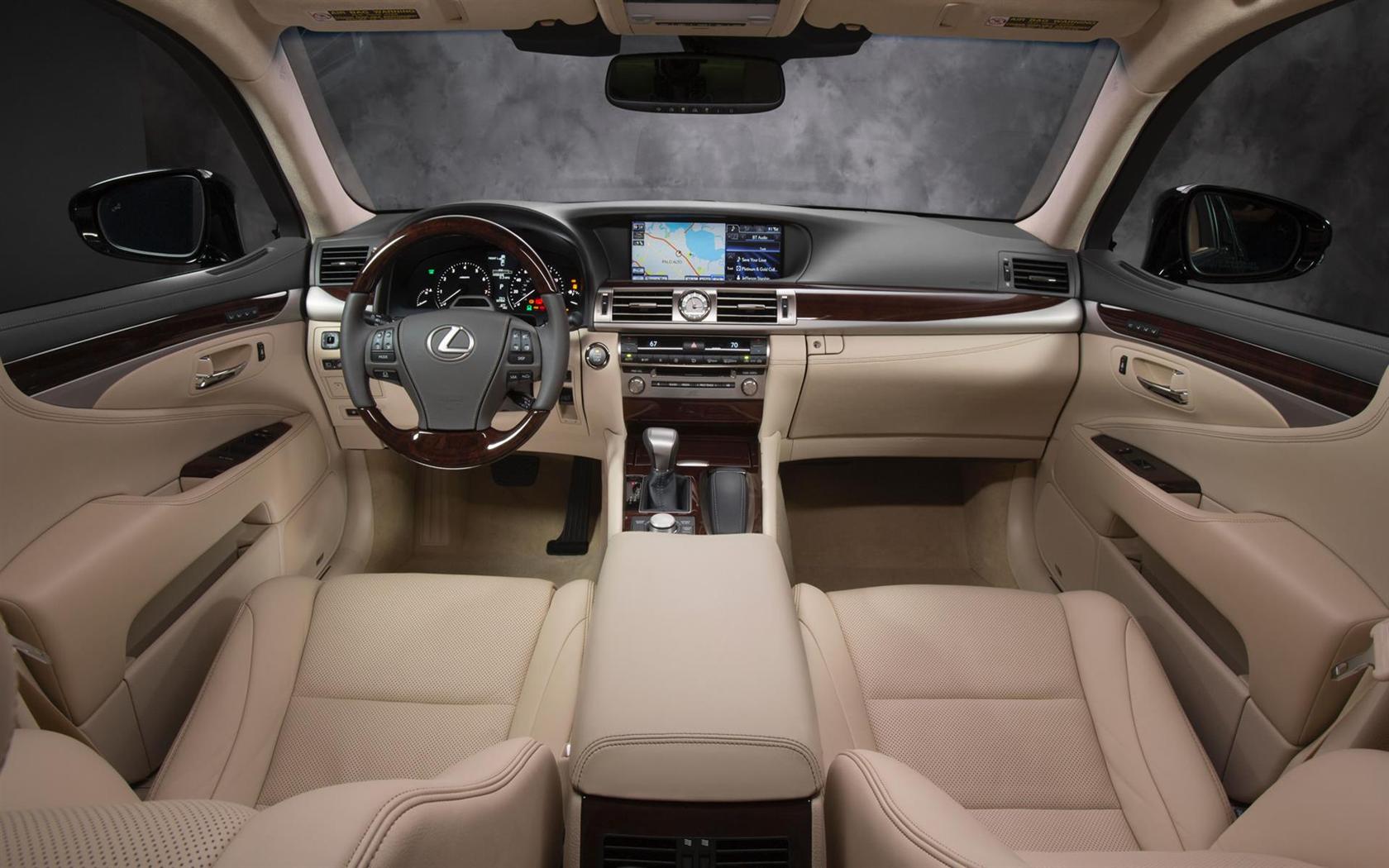 2015 Lexus LS 460