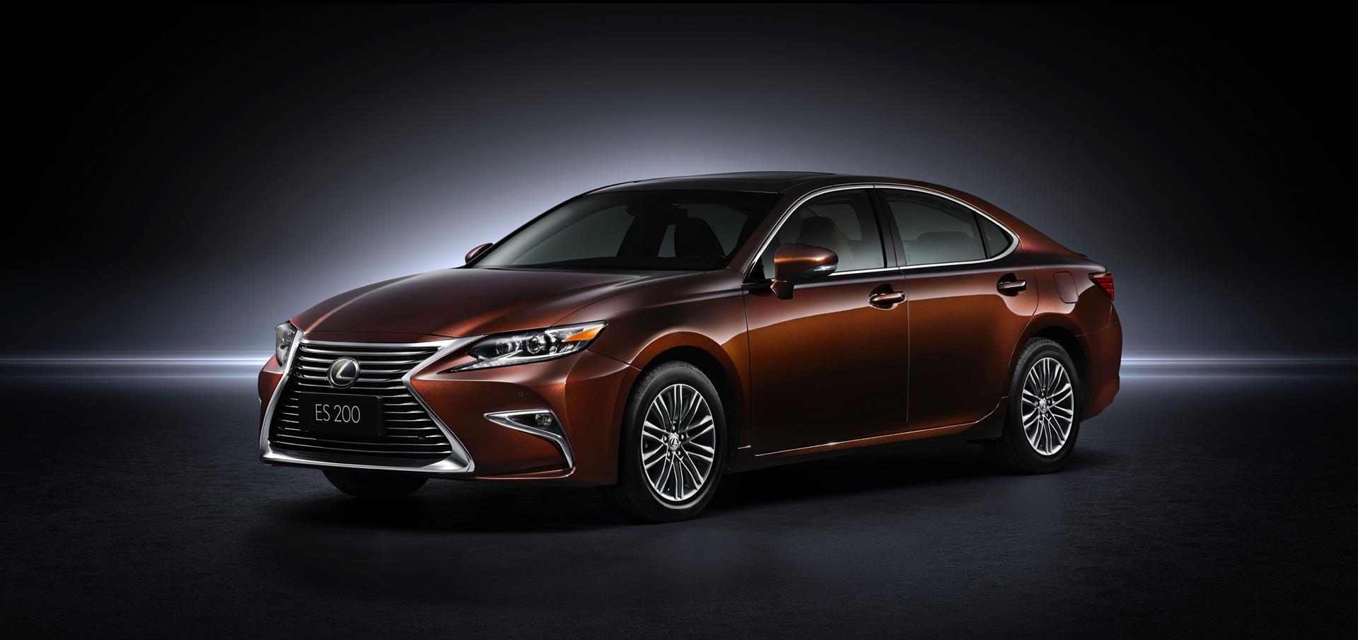 2016 Lexus ES