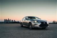 Lexus ES Monthly Vehicle Sales