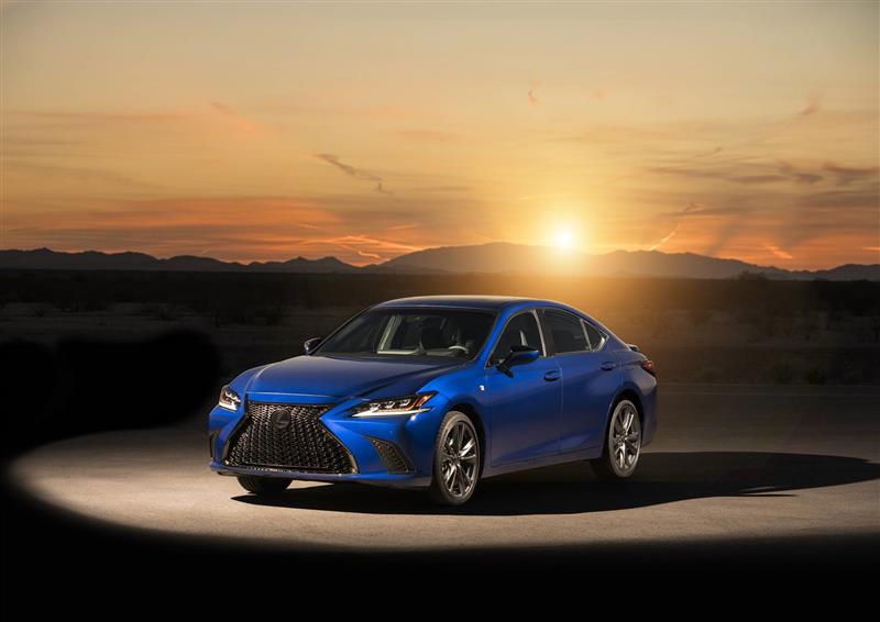 2020 Lexus ES