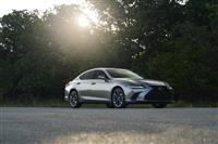 2021 Lexus ES