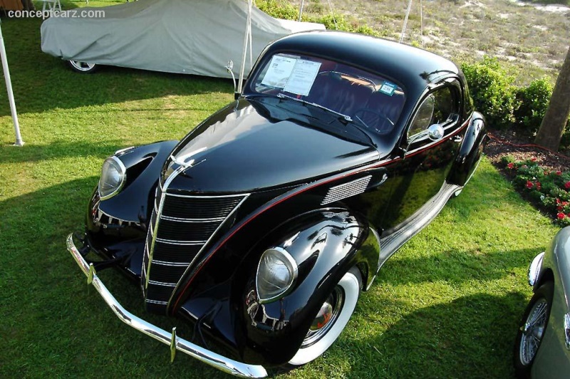 1937 Lincoln Zephyr