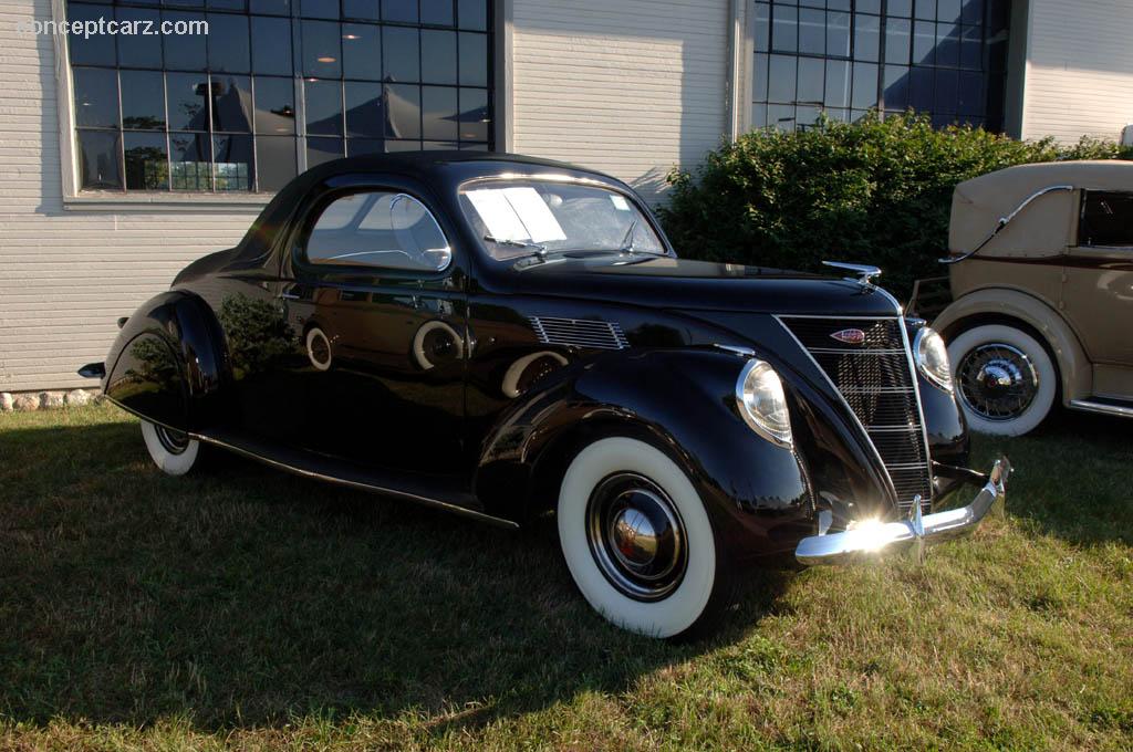 1937 Lincoln Zephyr