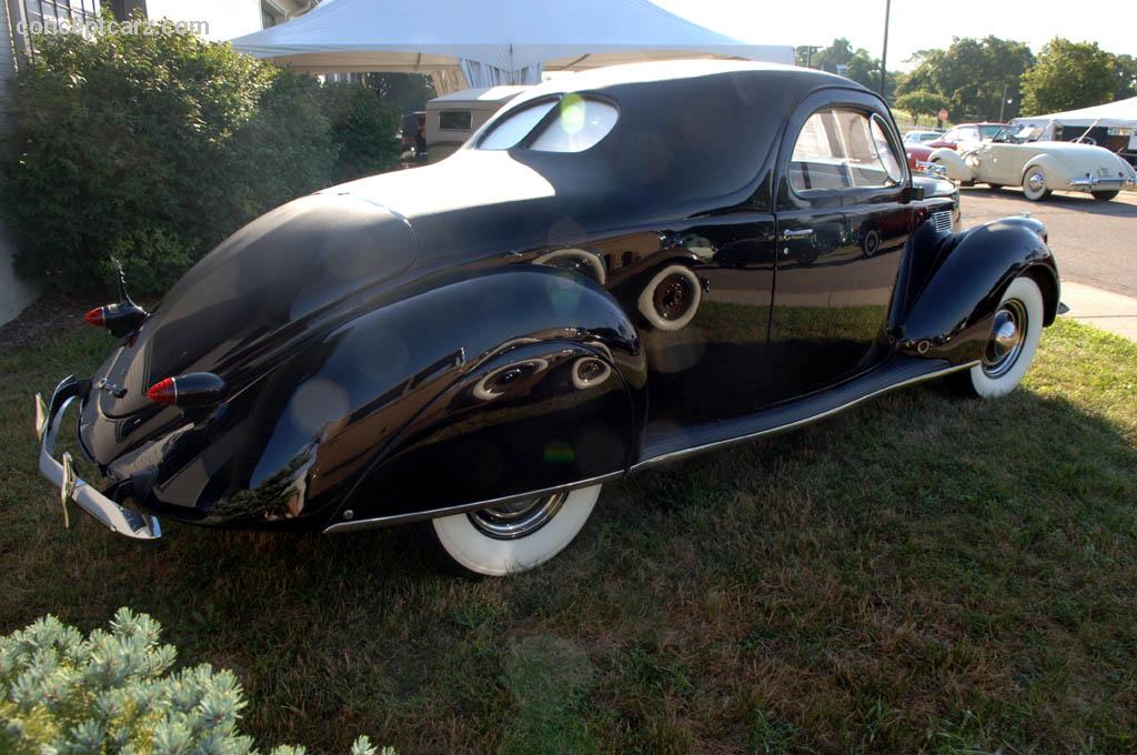 1937 Lincoln Zephyr