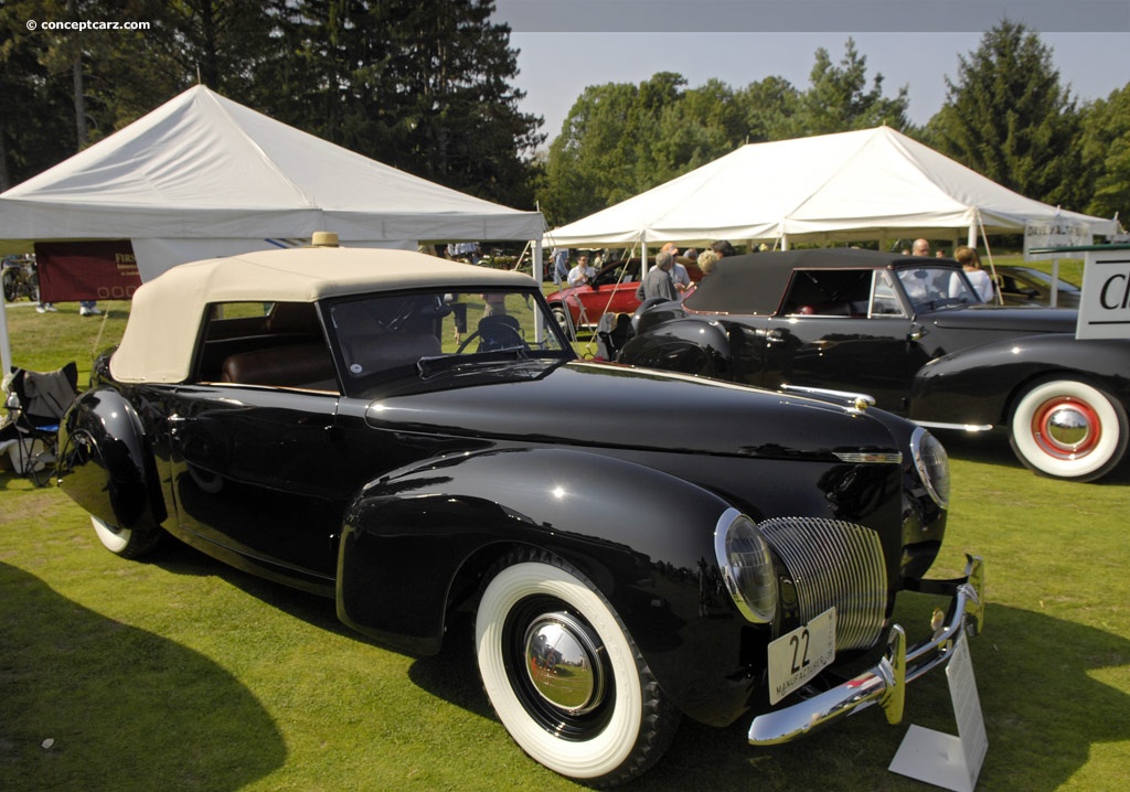 1939 Lincoln Zephyr photo