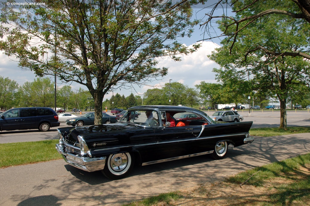 1957 Lincoln Premiere