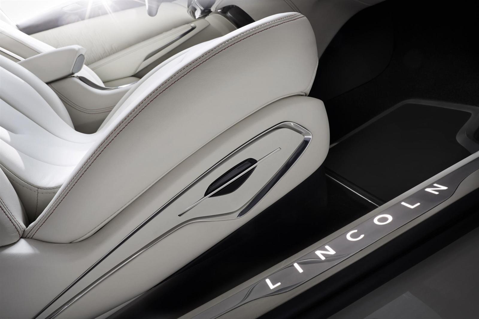 2013 Lincoln MKC Concept