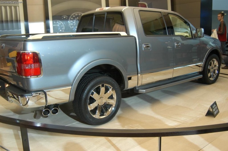 2004 Lincoln Mark LT