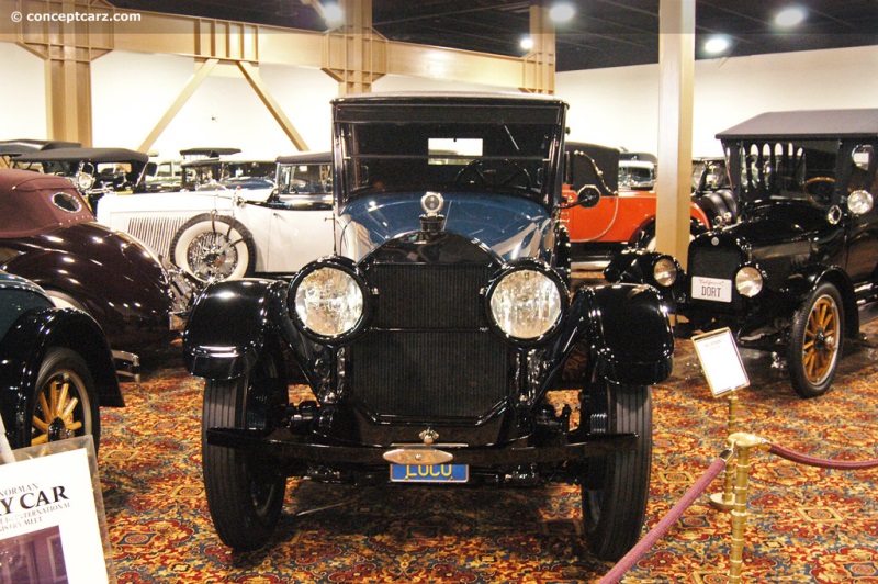 1925 Locomobile Model 48