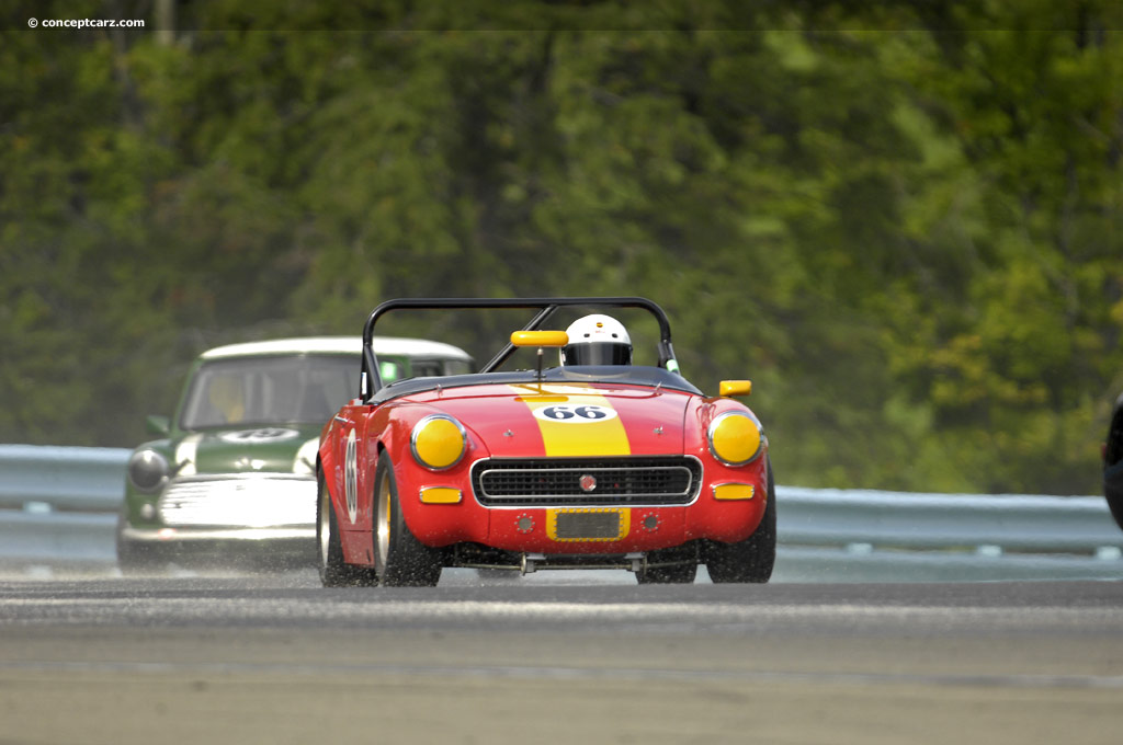 1966 MG Midget MkII background image
