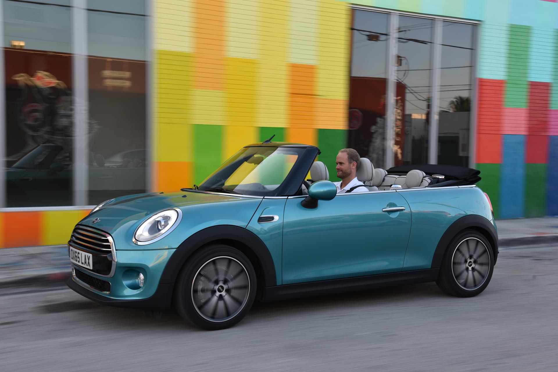 2016 MINI Convertible