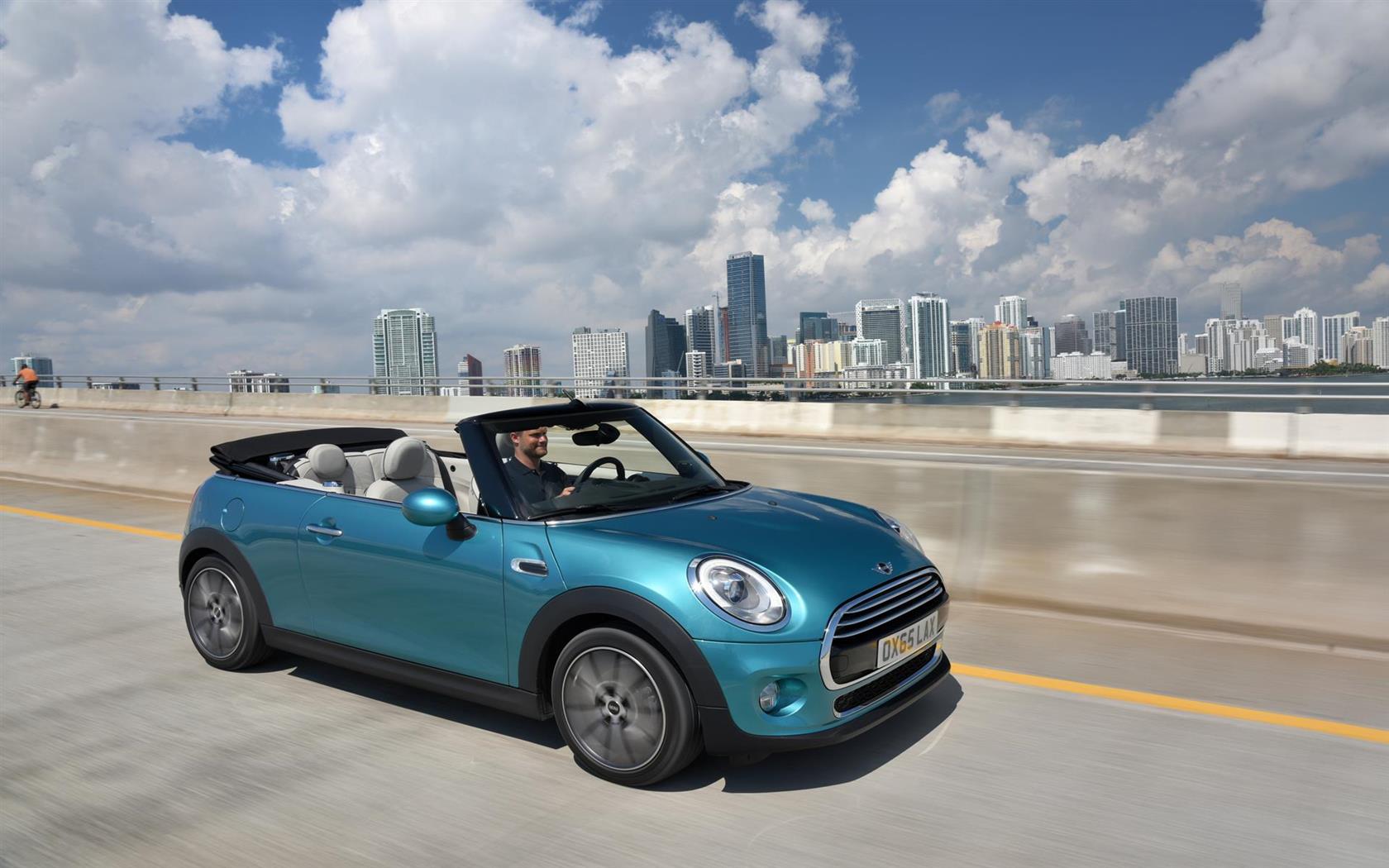 2016 MINI Convertible