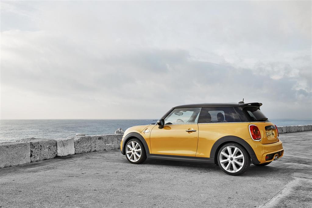 2015 MINI Cooper S