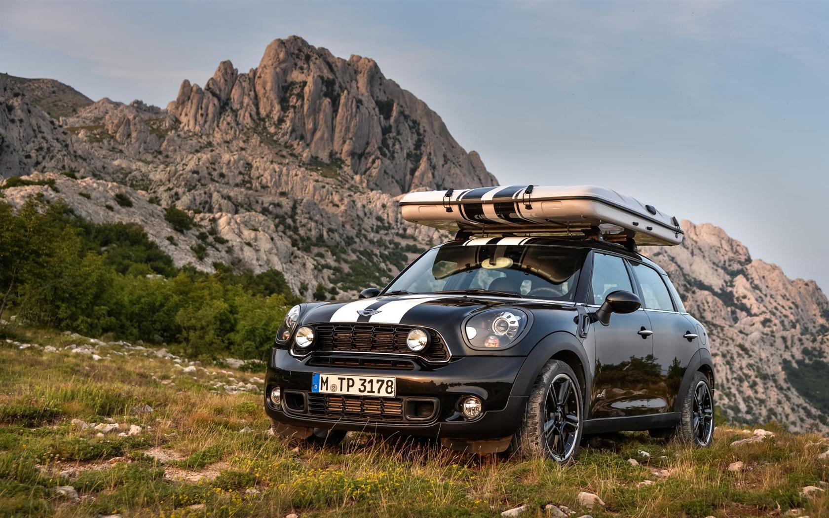 2013 MINI Countryman ALL4 Camp