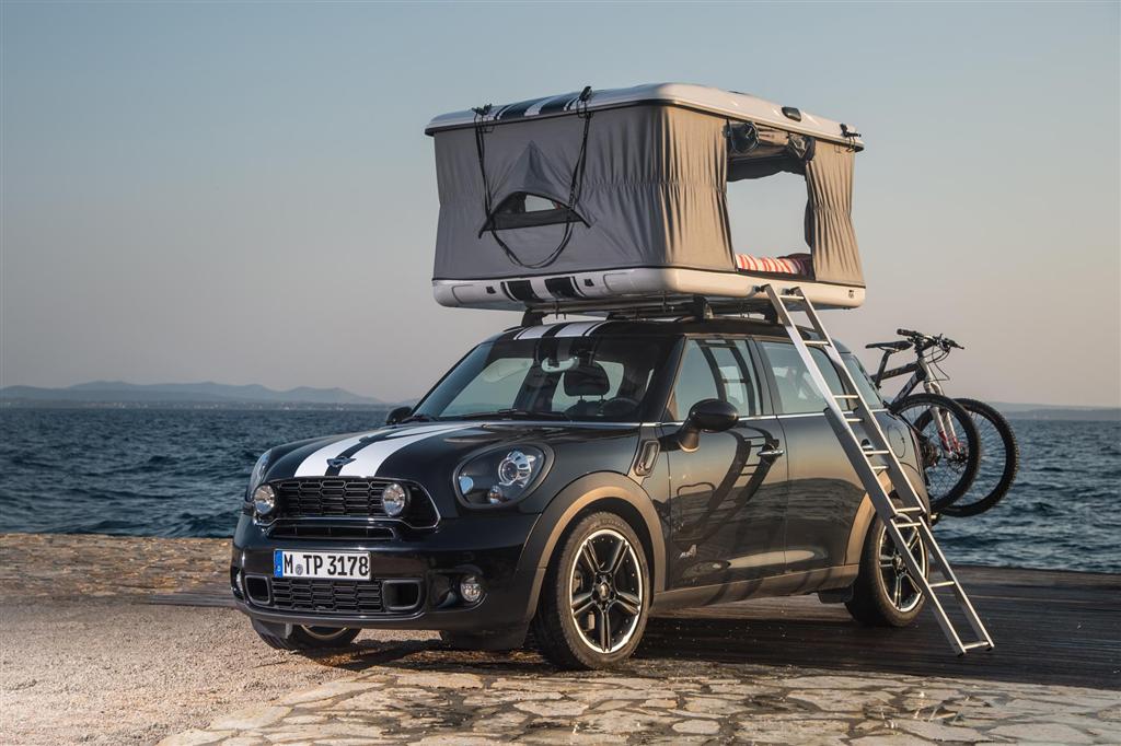 2013 MINI Countryman ALL4 Camp