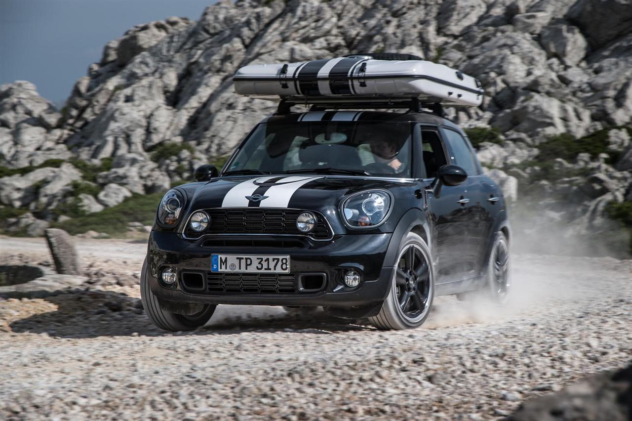 2013 MINI Countryman ALL4 Camp