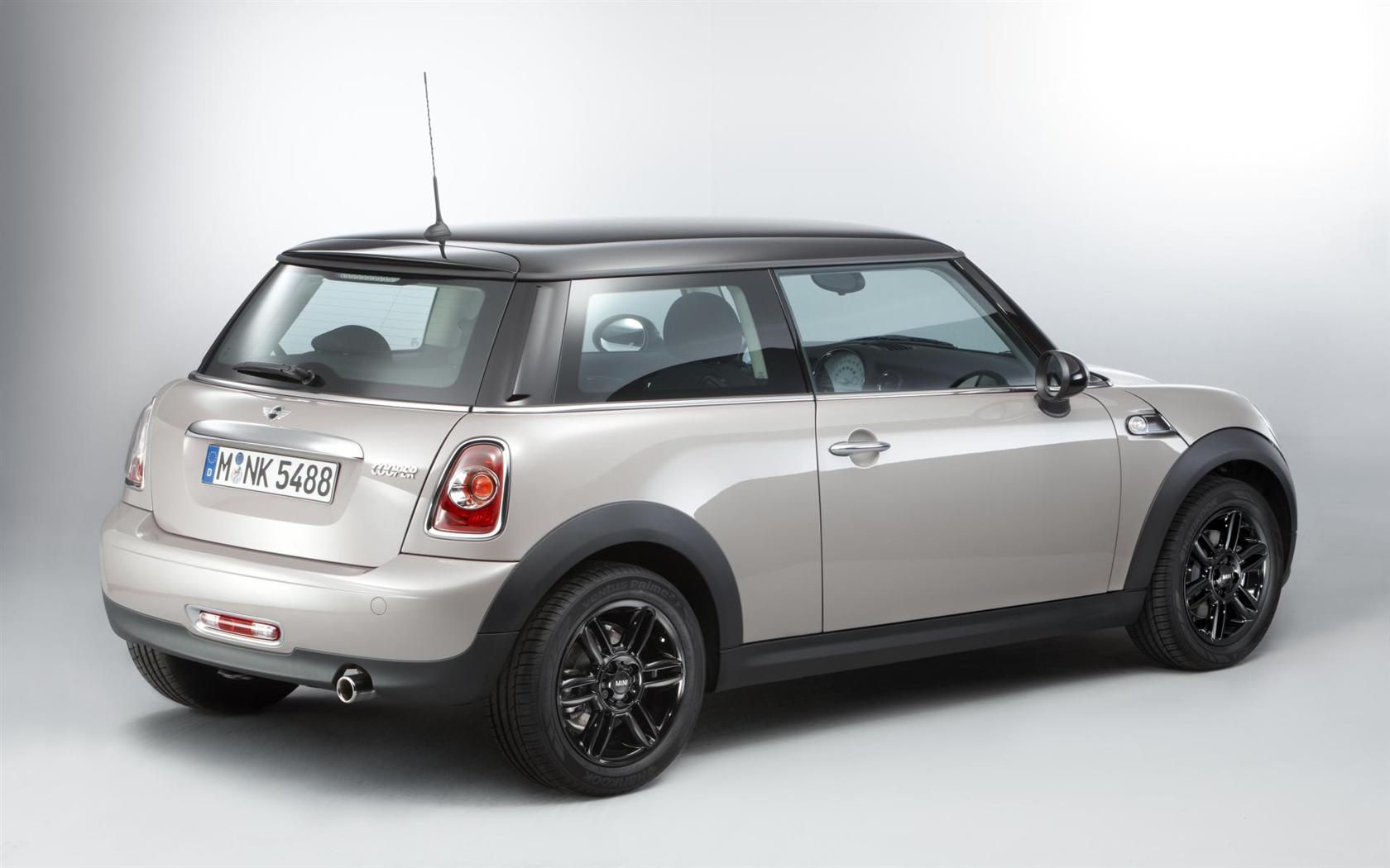 2012 MINI Cooper Baker Street