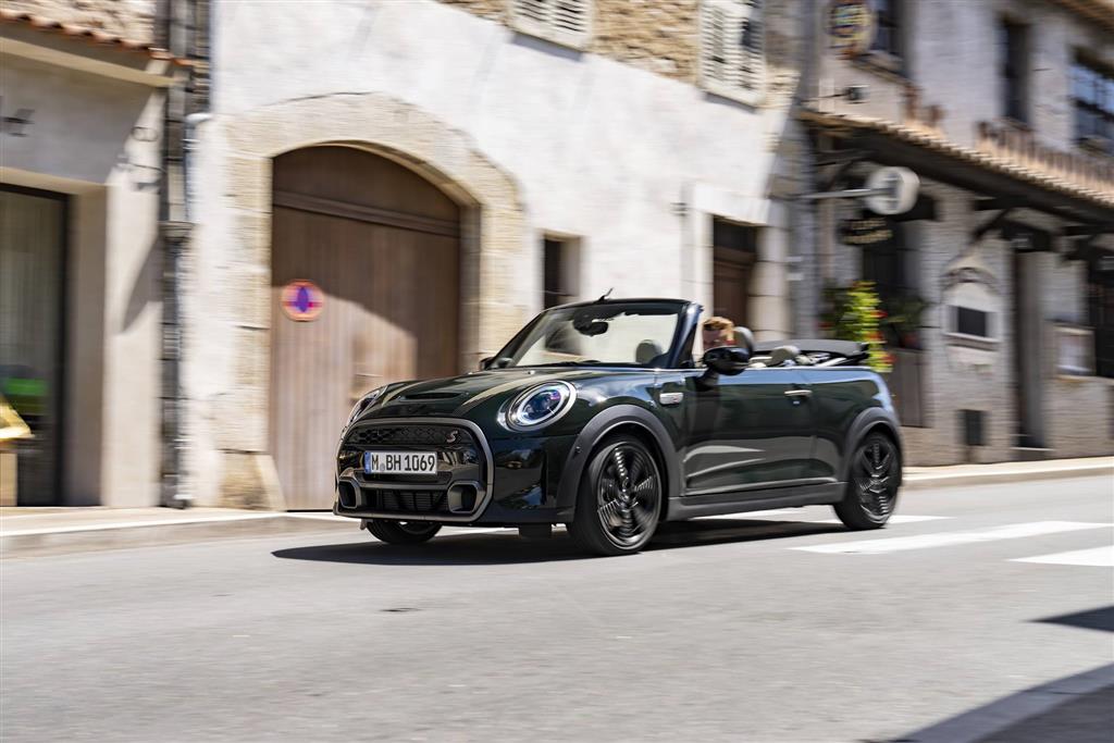 2022 MINI Cooper S Convertible Resolute Edition