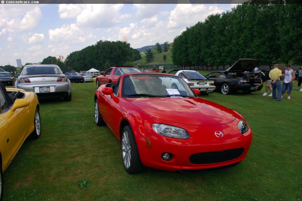 2006 Mazda MX-5 Miata