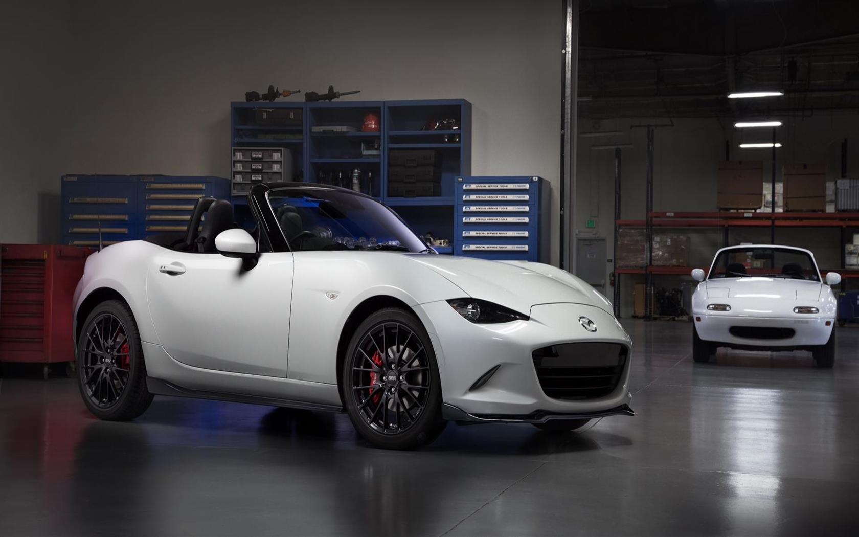 2016 Mazda MX-5 Accessories Design Concept