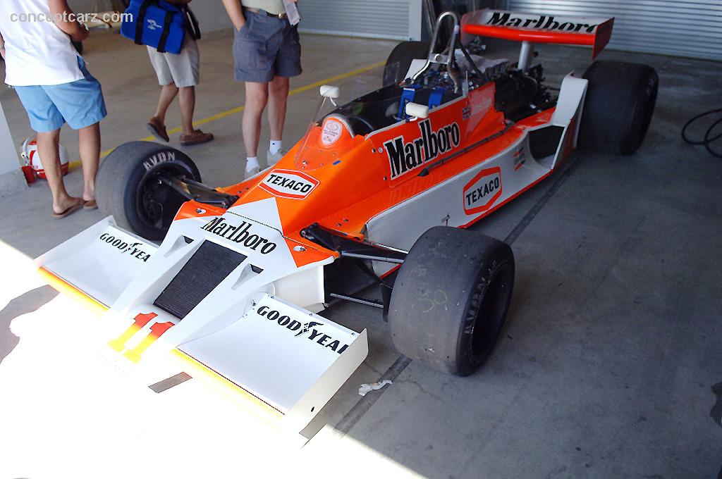 1977 McLaren M26