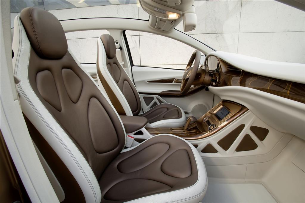 2010 Mercedes-Benz BlueZero E-Cell Plus Concept