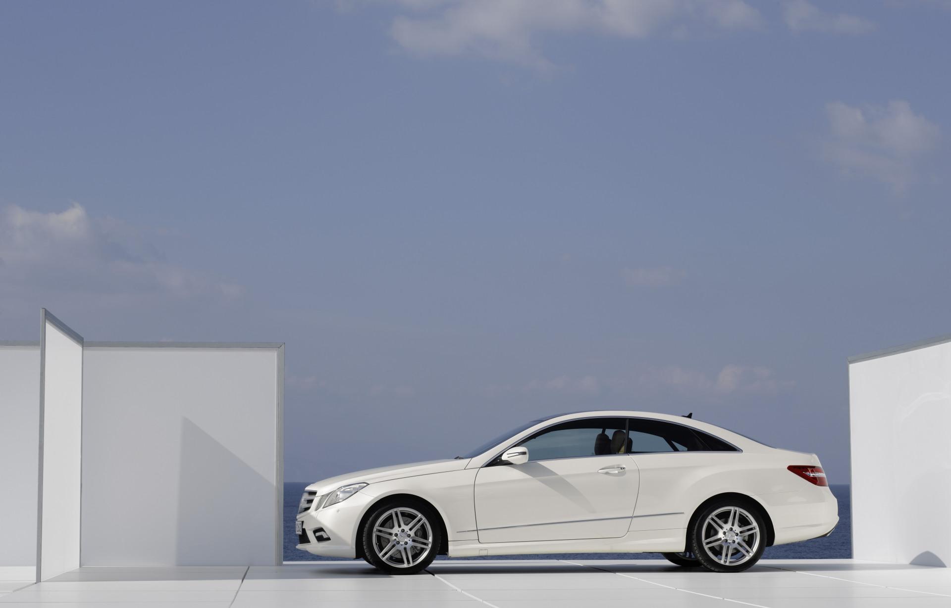 2010 Mercedes-Benz E-Class Coupe