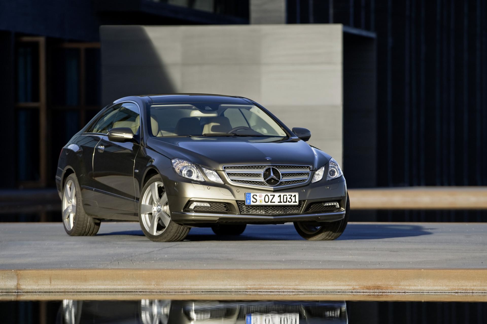 2010 Mercedes-Benz E-Class Coupe