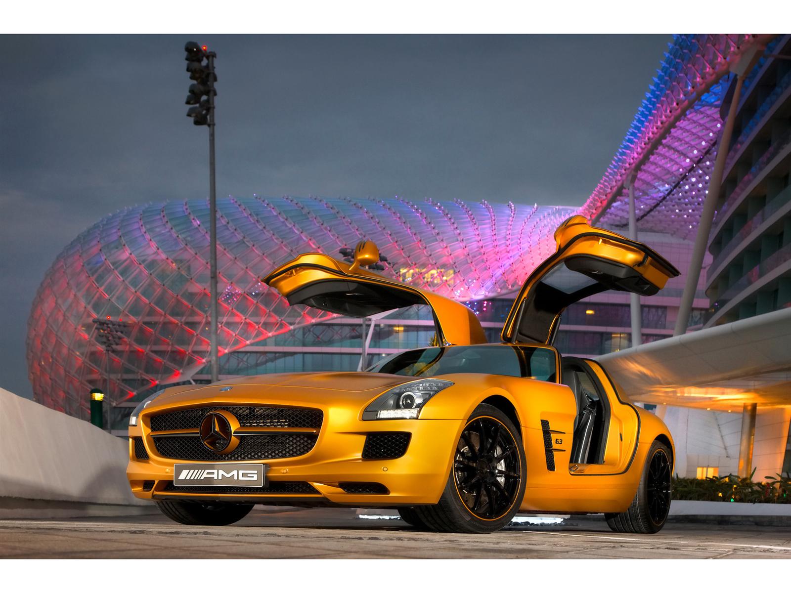 2010 Mercedes-Benz SLS AMG Desert Gold