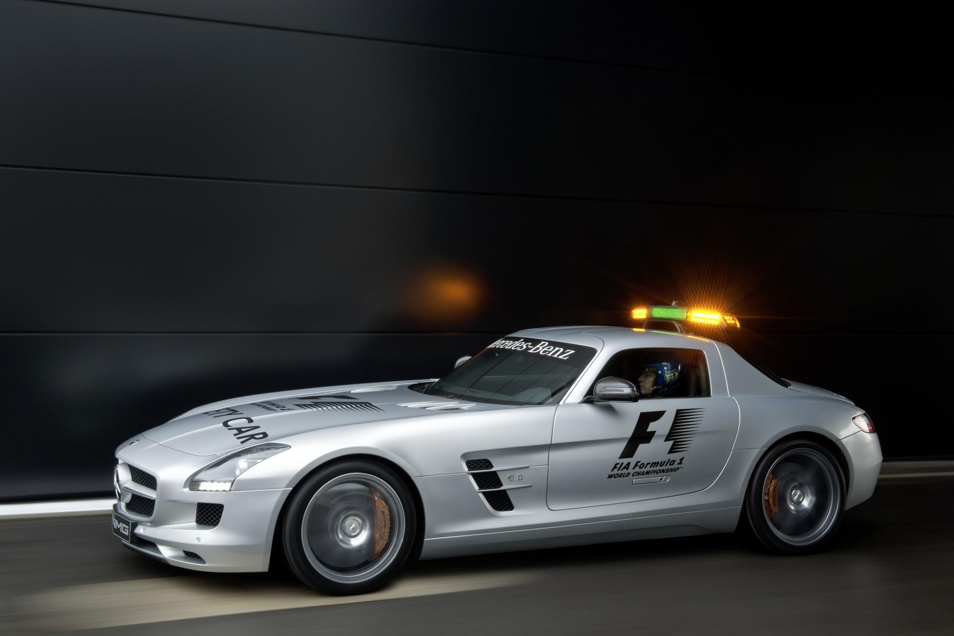 Mercedes-Benz Safety car скачать