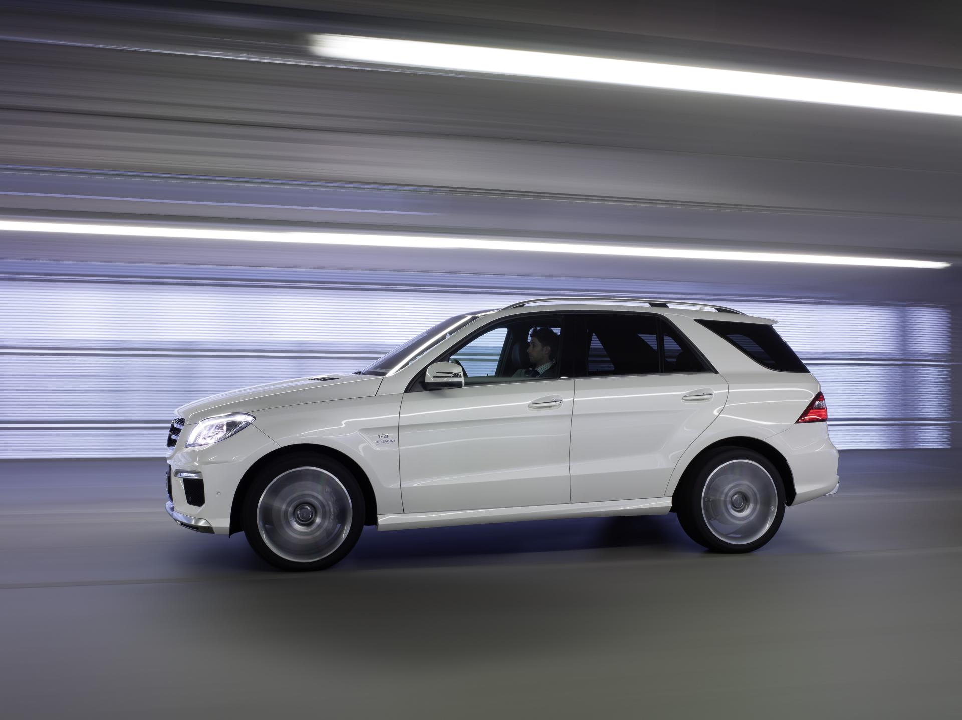 2012 Mercedes-Benz ML63 AMG