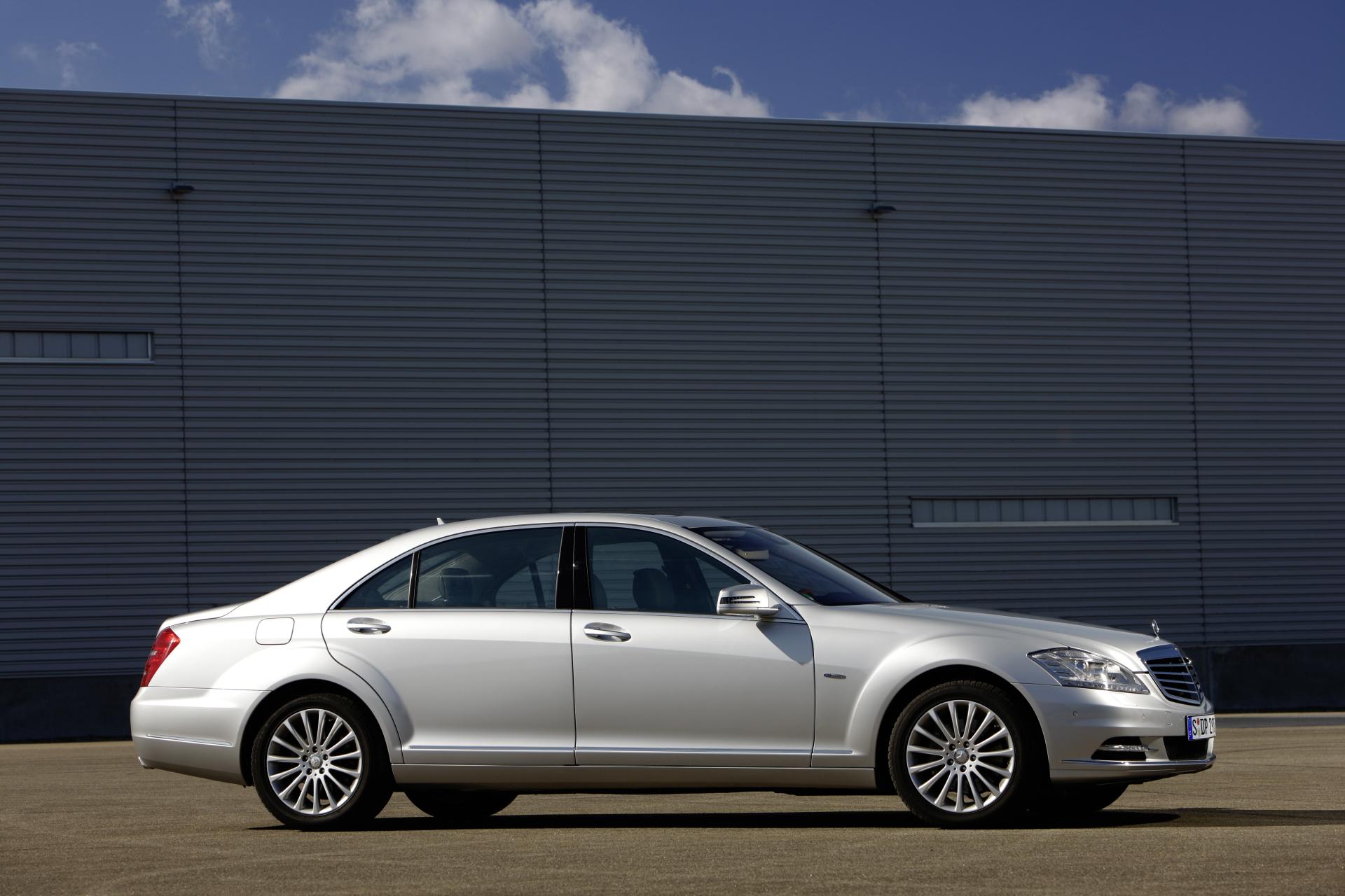 2012 Mercedes-Benz S-Class