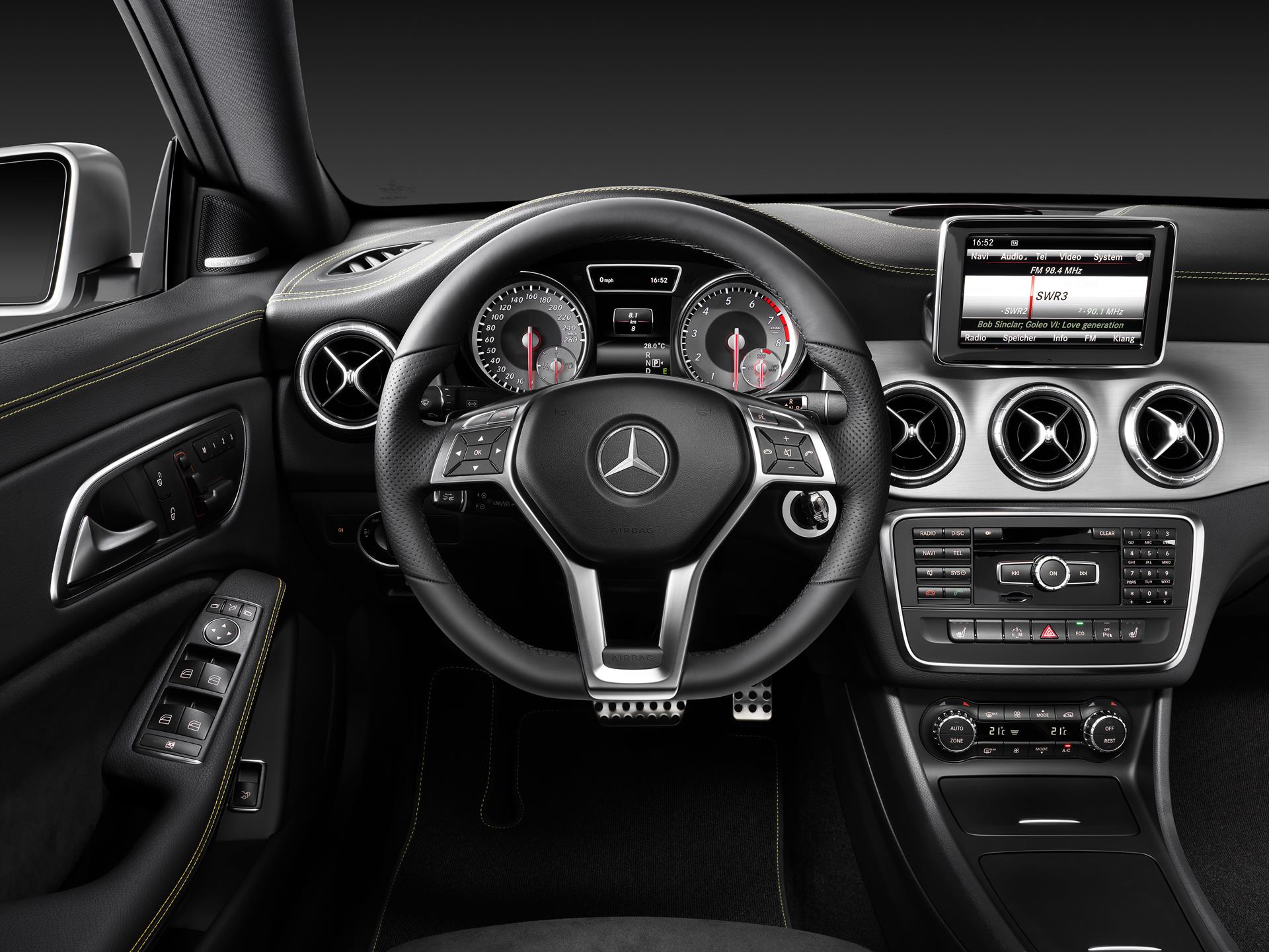 2015 Mercedes-Benz CLA-Class