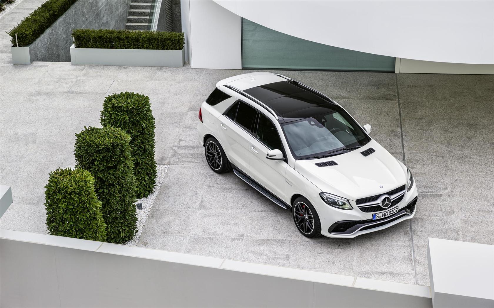 2016 Mercedes-Benz AMG GLE63