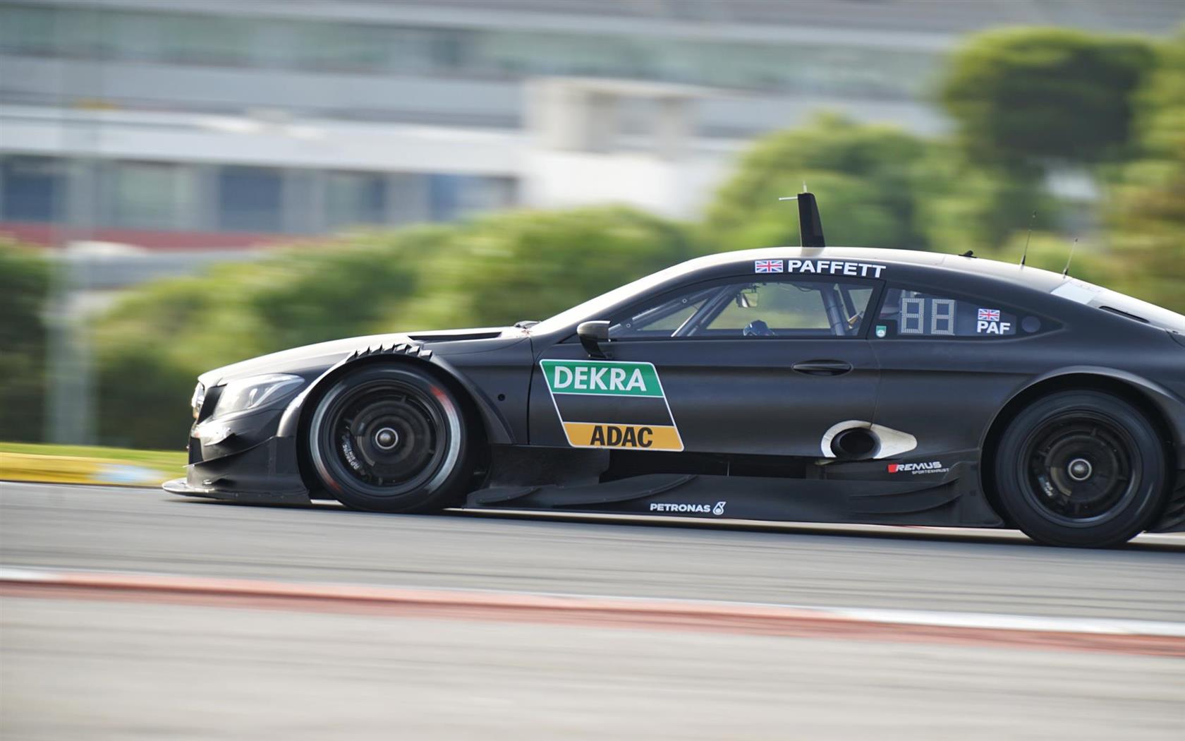 2017 Mercedes-Benz AMG C63 DTM