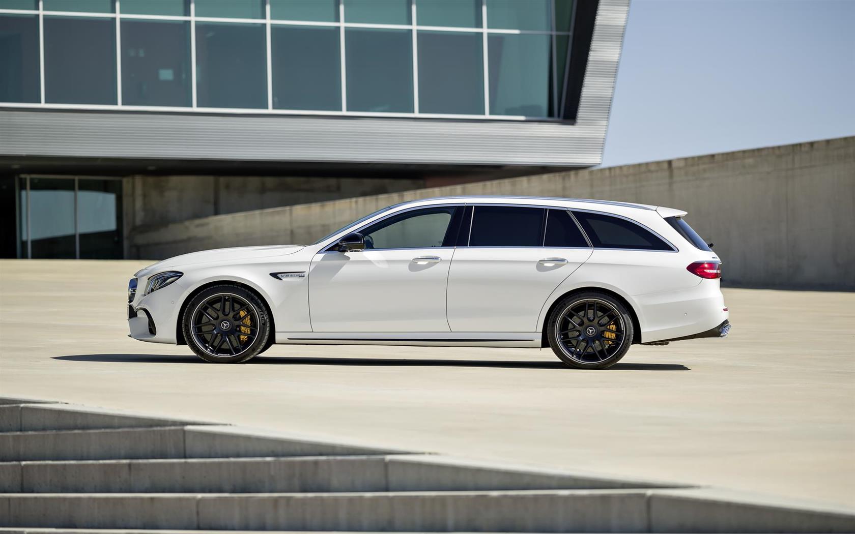 2017 Mercedes-Benz AMG E63 S