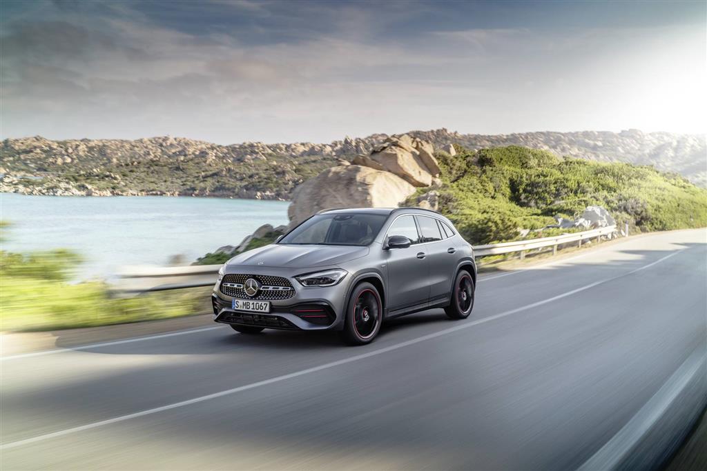 2020 Mercedes-Benz GLA Class