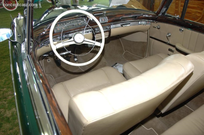 1958 Mercedes-Benz 220S