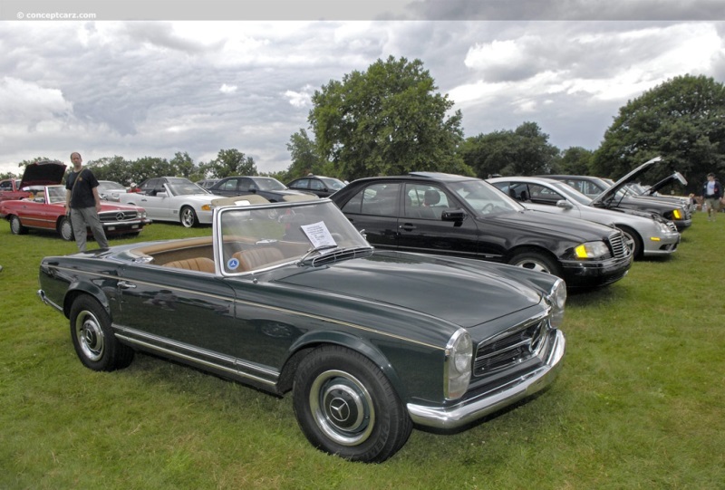 1966 Mercedes-Benz 230 SL