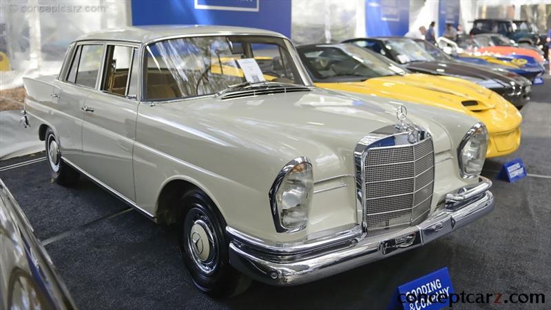 1967 Mercedes-Benz 230 Series