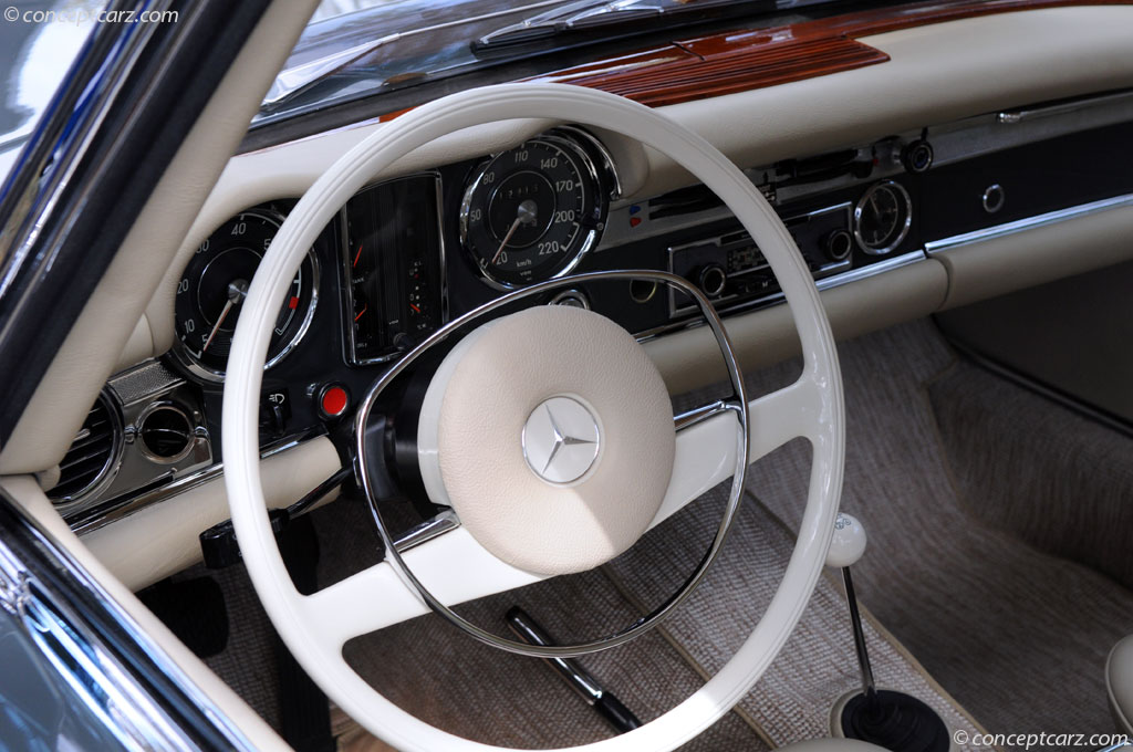 1968 Mercedes-Benz 250SL