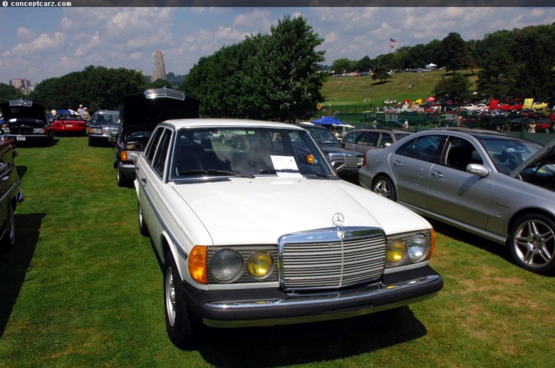 1982 Mercedes-Benz 300D