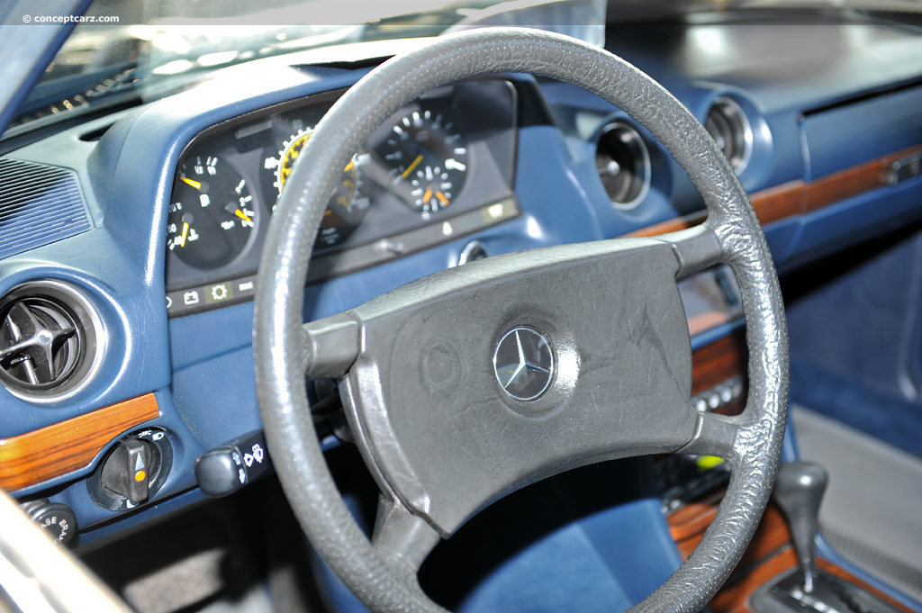 1983 Mercedes-Benz 300 Series