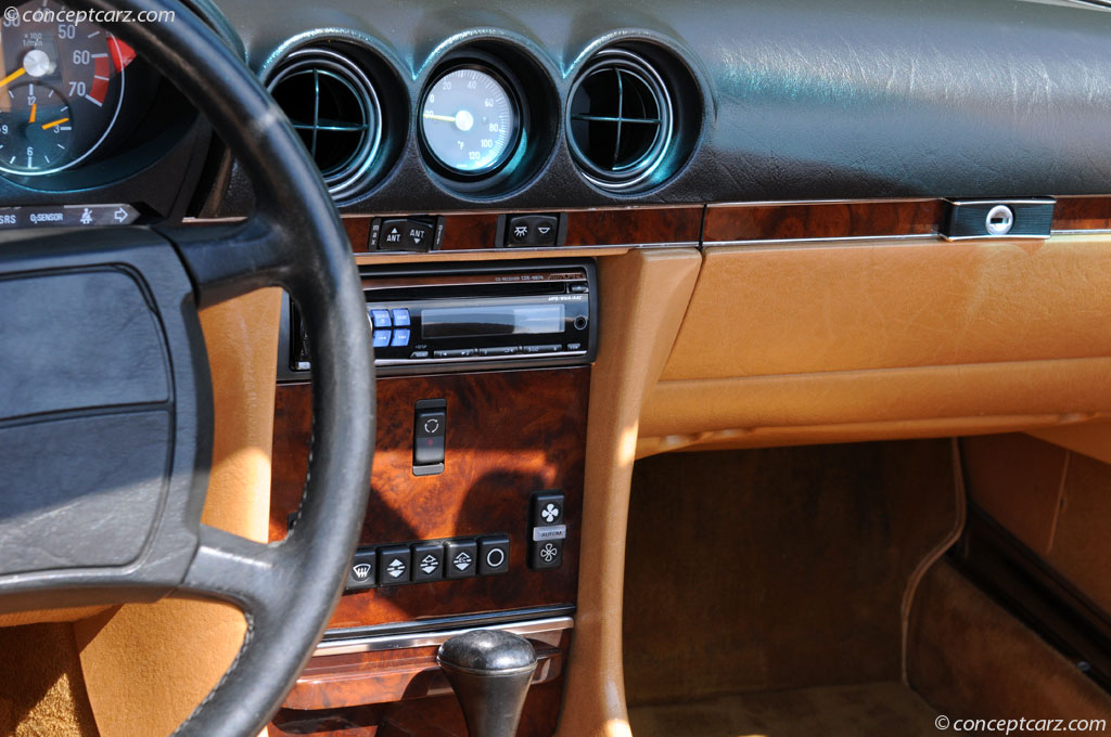 1987 Mercedes-Benz 560