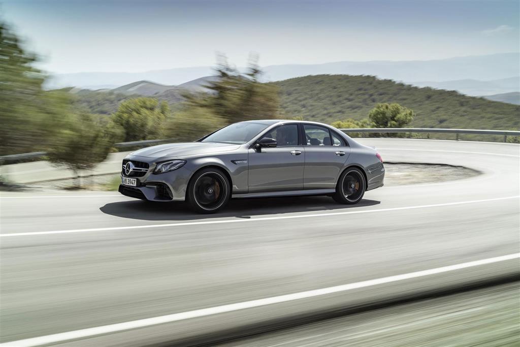 2017 Mercedes-Benz AMG E63