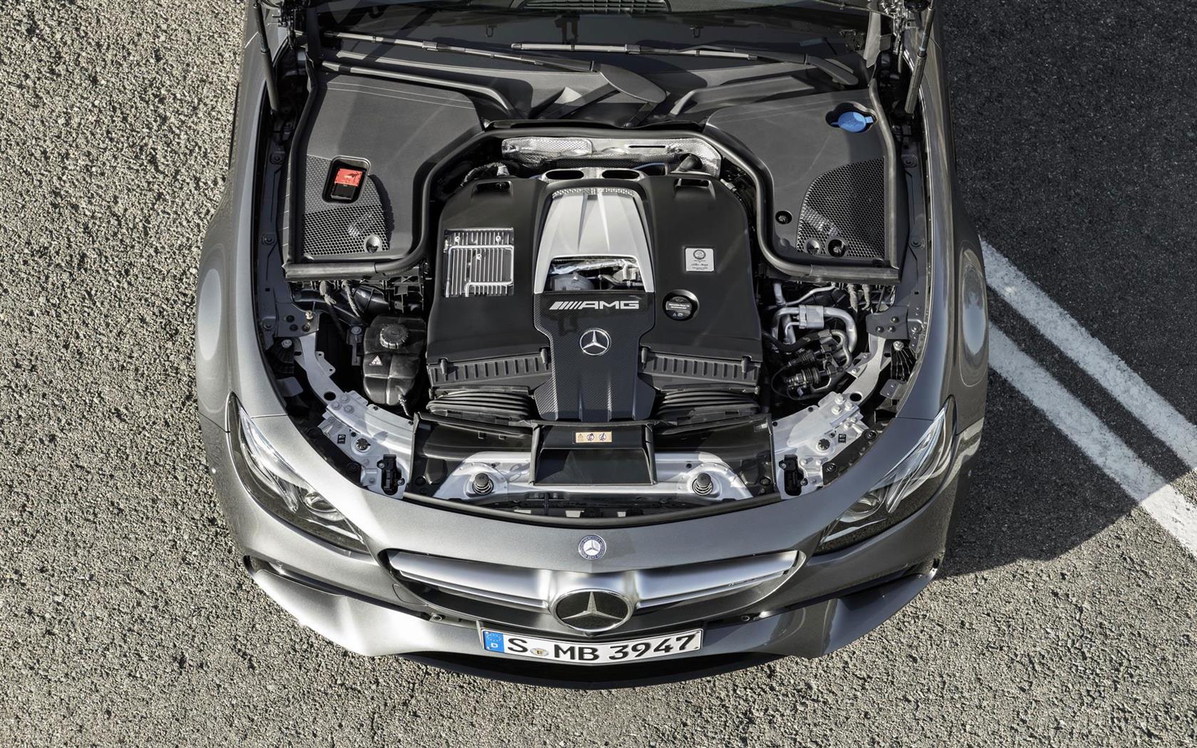 2017 Mercedes-Benz AMG E63