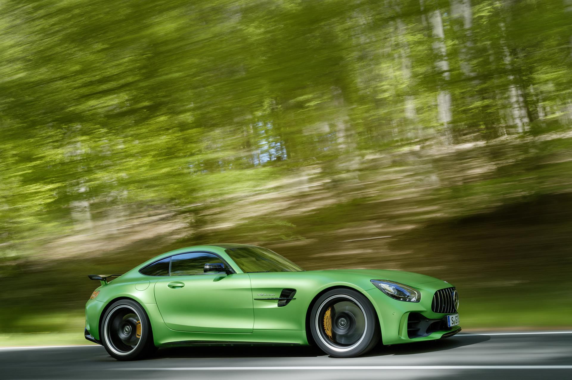 2018 Mercedes-Benz AMG GT R